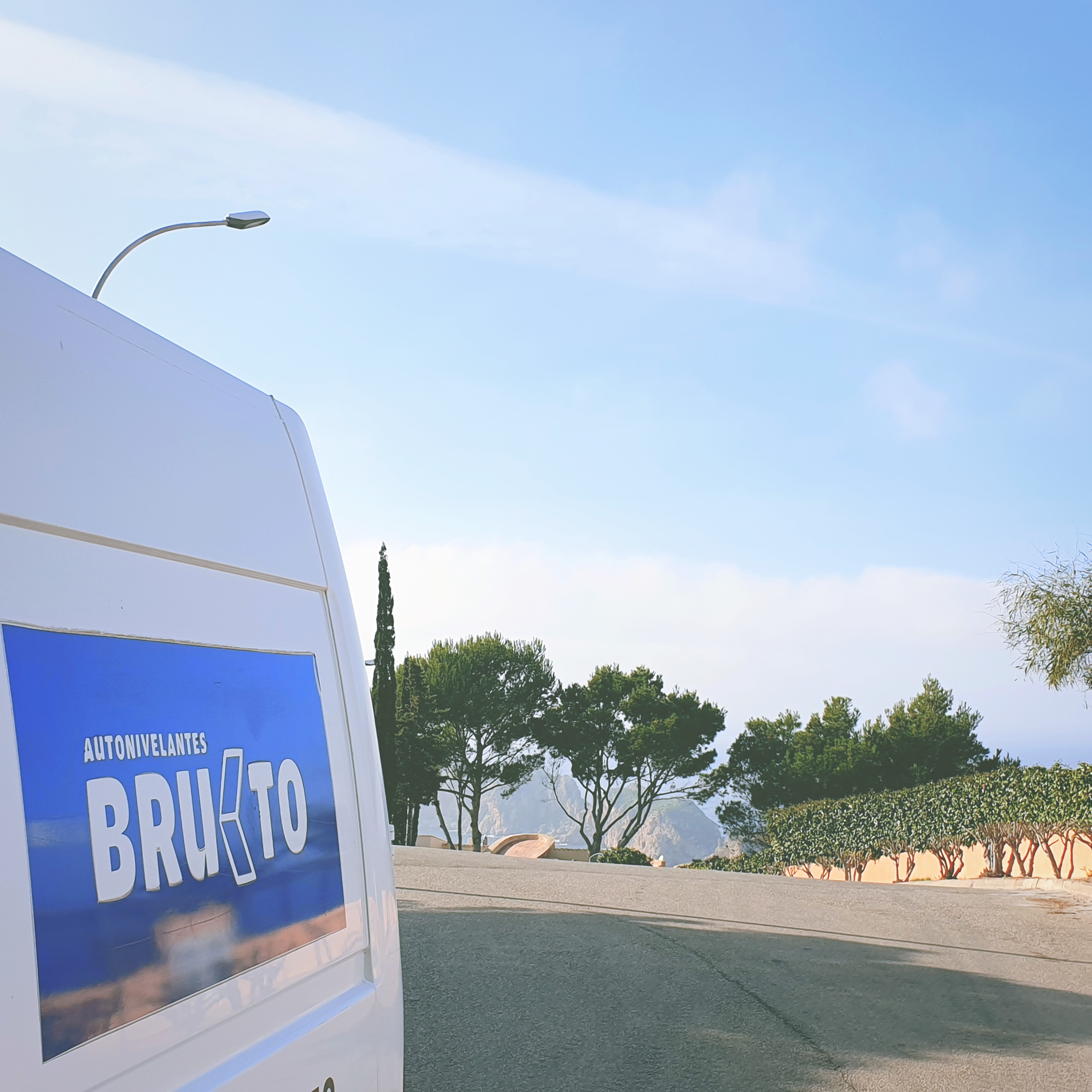 Equipo BruKto trabajando